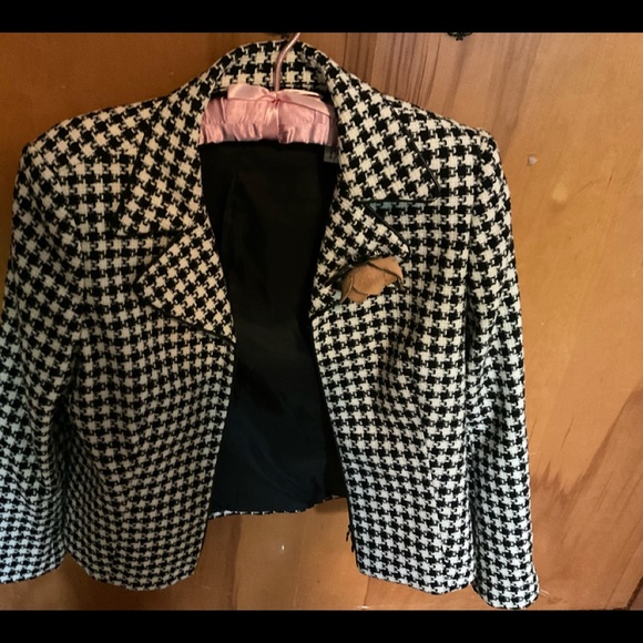 Beautiful jacket for the office - Picture 2 of 2